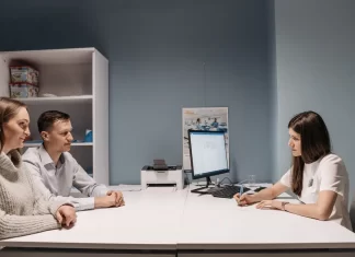 lab-med.pl - 255-jakie-dolegliwosci-moga-wskazywac-na-koniecznosc-zbadania-fs.webp