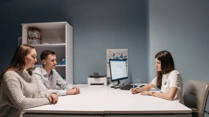 lab-med.pl - 255-jakie-dolegliwosci-moga-wskazywac-na-koniecznosc-zbadania-fs.webp